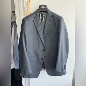 Etro Gray Suit, size 48 IT, 38 US, made in Italy